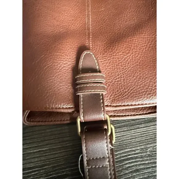 6/$25 Vintage LIZ by Liz Claiborne Brown Faux Leather Single Strap Backpack - Picture 6 of 9